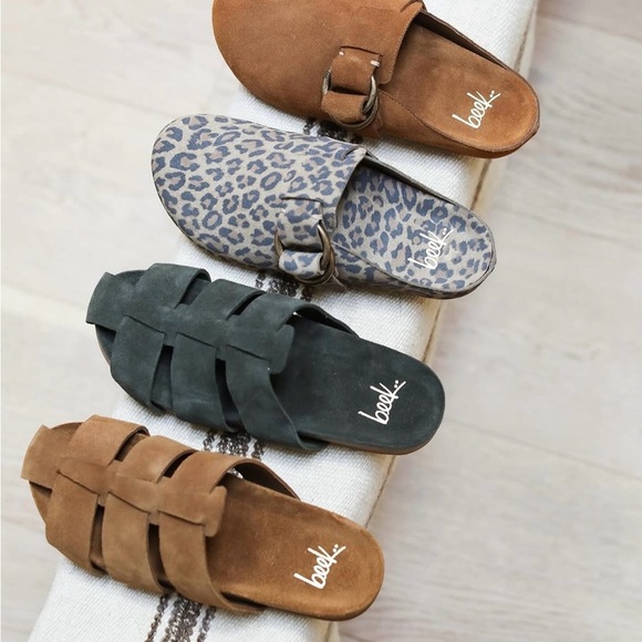 Beek Tody Mule in Moss Green Suede Leather Fisherman Sandals size 10 Worm Once - Picture 3 of 9